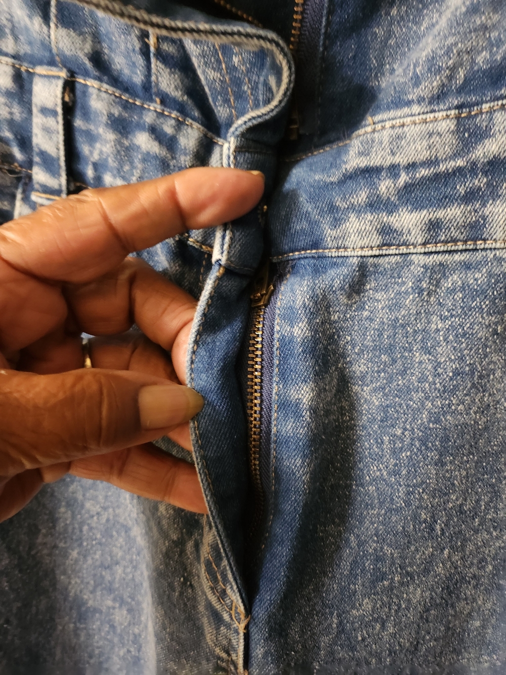 Ashley Stewart Blue High-Waist Flare Jeans with Raw Edge - Picture 5 of 6